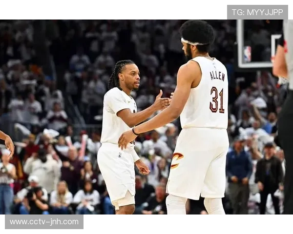 米切尔两次2+1打停快船，骑士末节稳守两位数优势