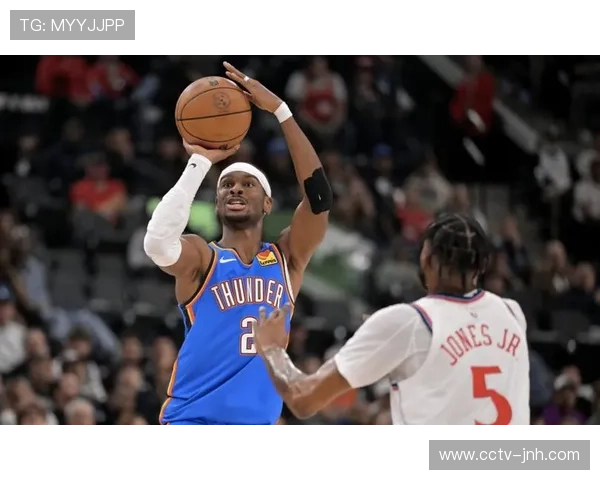 雷霆客战爵士，亚历山大率队冲击8连胜